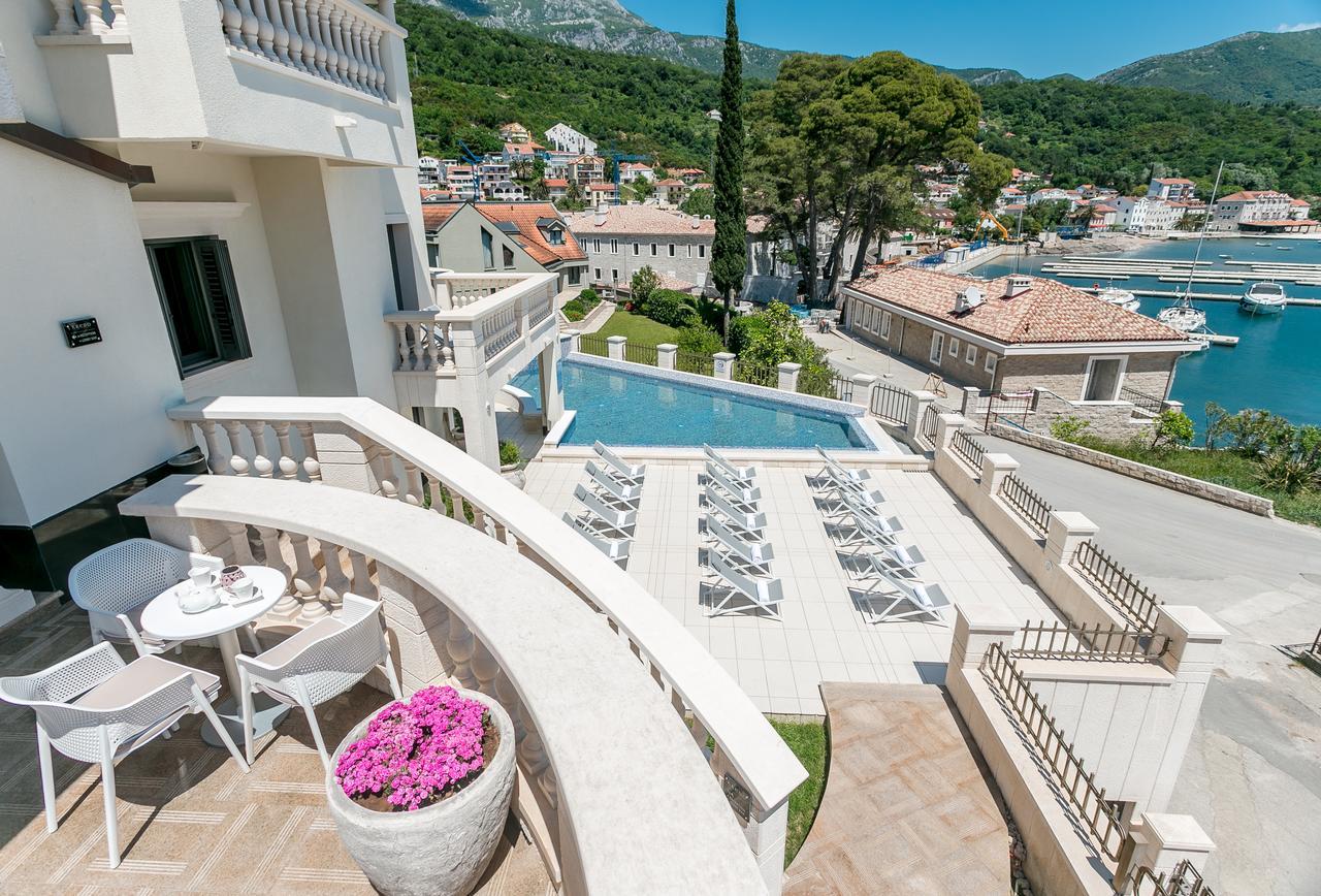 Boutique Hotel Kredo Херцег Нови Екстериор снимка